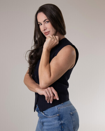 ELAINE BUSNARDI — 4