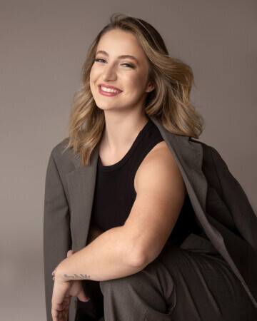 CLAUDIA JANSEN — 1