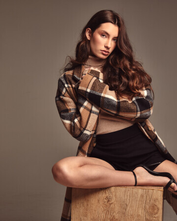 ISABELLA CECATTO — 3