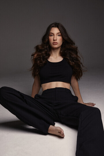 ISABELLA CECATTO — 8