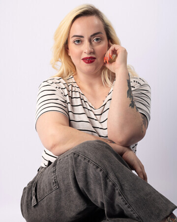 NICOLE DA ROCHA — 6