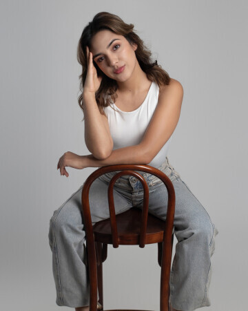 JASMIN SALAZAR — 3