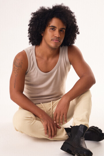 JUNIOR MARTINS — 5