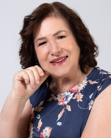 REGINA RIGOLON FERREIRA DA CUNHA