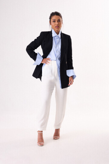 LARISSA SANTOS — 3