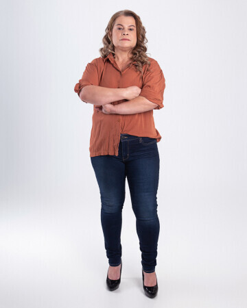 FERNANDA SCHWUCHOW — 3