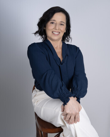 CLANDIA ARAUJO — 2