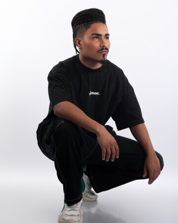 GLADSON VINICIUS PEREIRA DA SILVA — 6