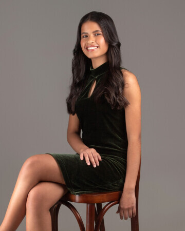 ISABELI SCHWARZ — 4