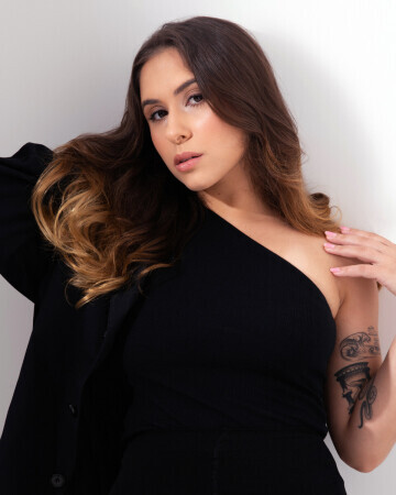 MARIA EDUARDA CASTANHEIRA — 1