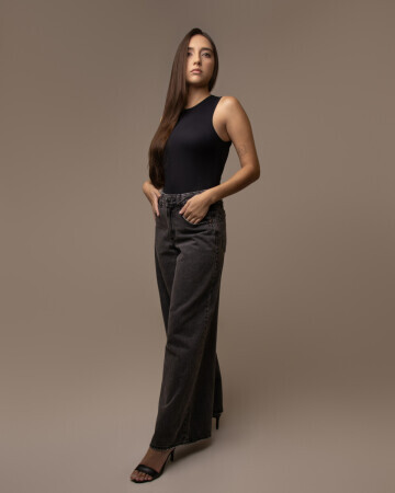 JOANA ZAVARIZE — 4