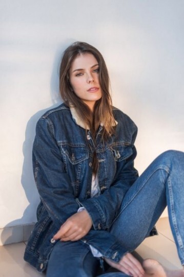 Débora Silva — 11