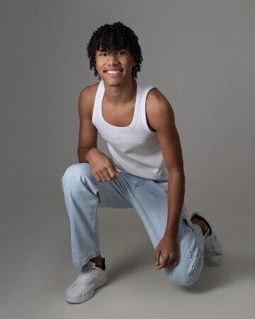 LORENZO FERNANDES — 2