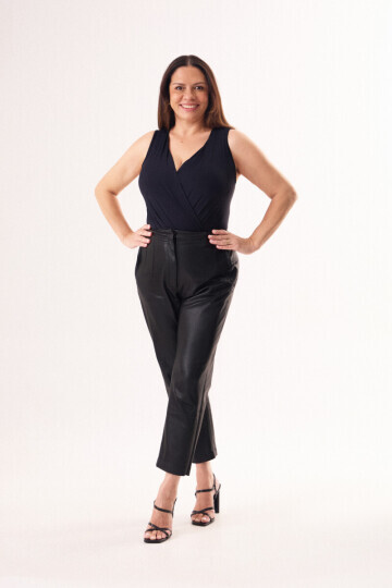 CRISTIANE CASTRO — 3