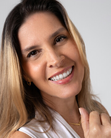 MARIANA DE SOUZA — 4