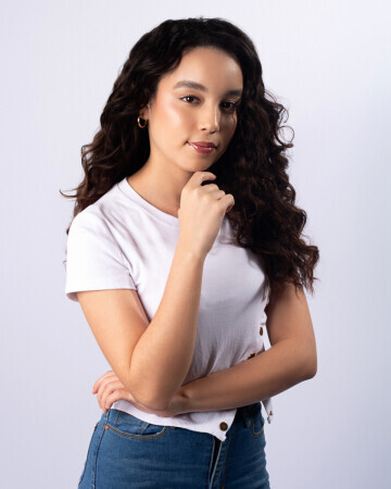 CLAUDIA ELISABETH — 1