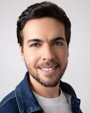 LEONARDO MENDONÇA — 1