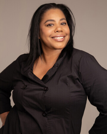 YANELA VAZQUEZ — 1