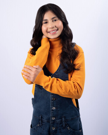 VALENTINA ALVES — 1