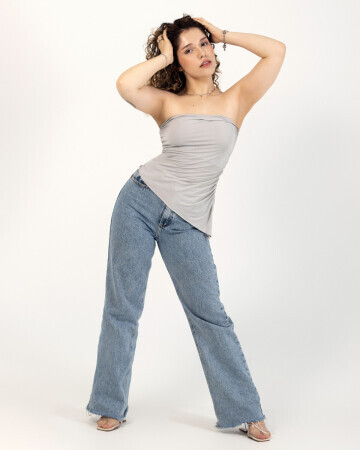 ISABELLA AGULHÓ — 1