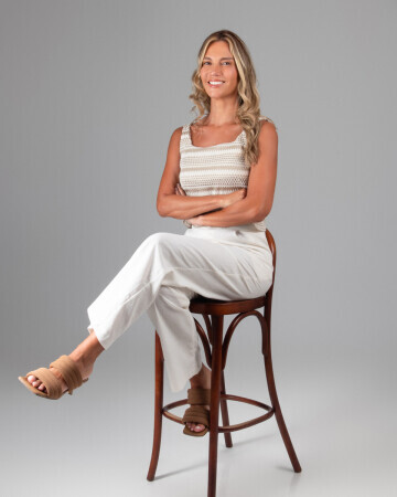 FERNADA VERGARA — 6