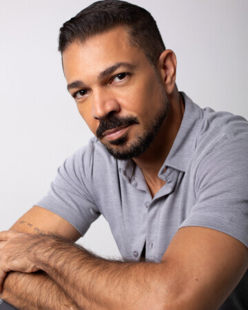 VALTER MAURICIO PEREIRA — 4