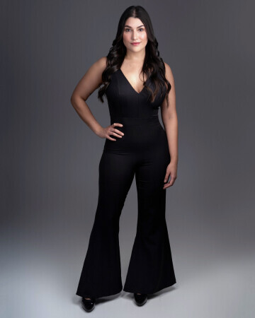 GABRIELA VEIGA — 4