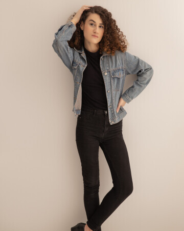 ISABELA LOPES LEAL — 3