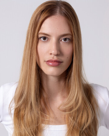 DANIELA MOLITOR — 2