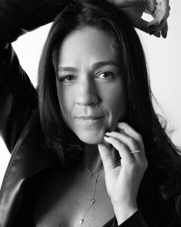 CAROLINA FERNANDES — 3