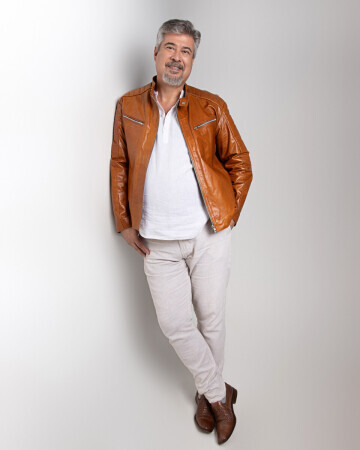 ROBERTO VIEIRA — 4