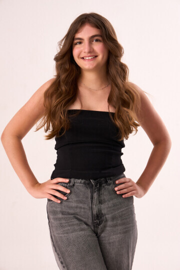 MAITÊ SANCHES — 3