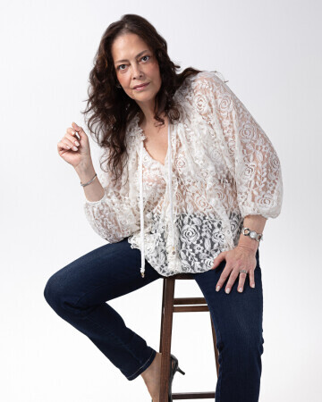 ROBERTA MEGALE — 3