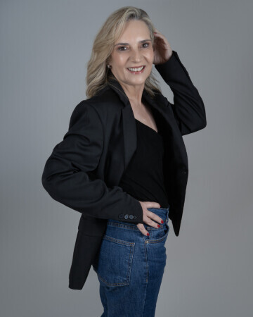 CLARISSA FONTOURA — 6