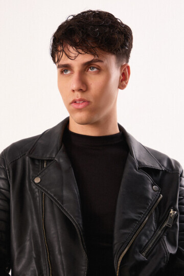 VITOR GARDUCCI — 5