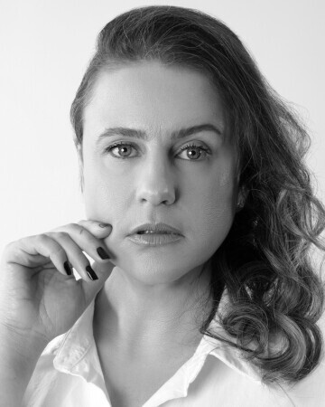 CAMILA AUGUSTA REZENDE — 5