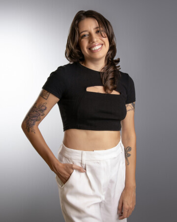 KARINE ANTUNES — 2