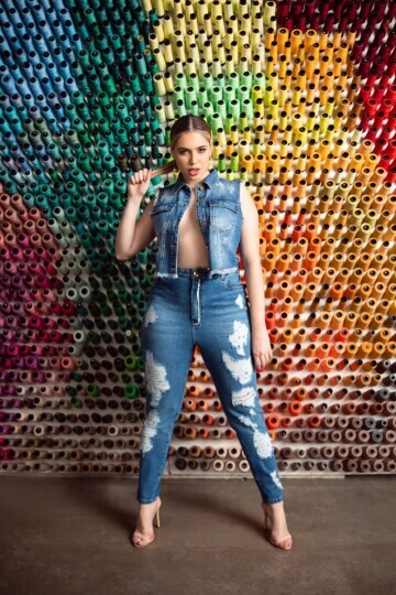 Vanessa Wiggers — 9