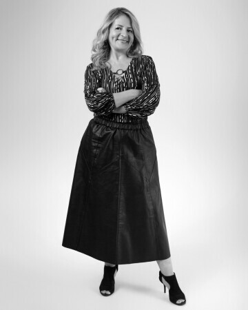 LUCIANE IWITSCHENKO — 4