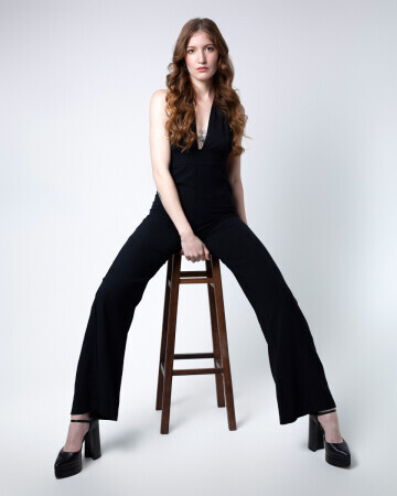 ISADORA CAVALLARI — 5