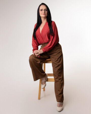 ILIANE LAURINDO — 6