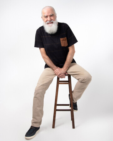 ROBERT JAMES RICHARD — 6