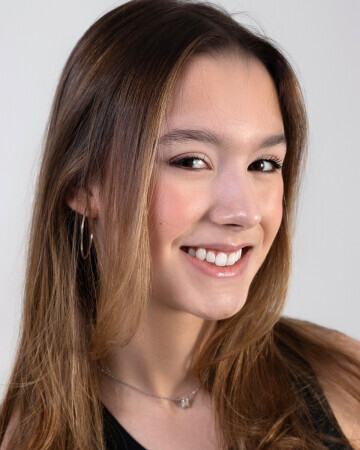 RAFAELA VITALE — 4