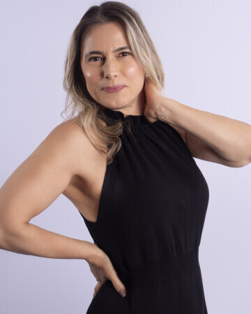 ALINE FONTANEZI — 3