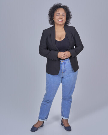 ELISANGELA VALENTE DOS REIS — 4