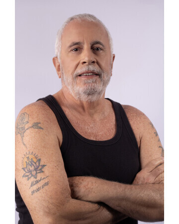 CARLOS GLYCERIO — 4