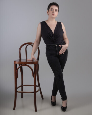 KAROLINE SANDRI — 6