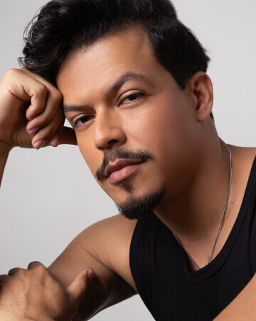 WESLEY OLIVEIRA CÂNDIDO