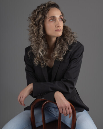 JULIANA TEIXEIRA CORREA — 5