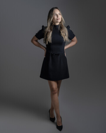 JULIANA NEGELISKII RISCH — 4